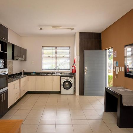 Apartments @ 125 Gaborone Extérieur photo