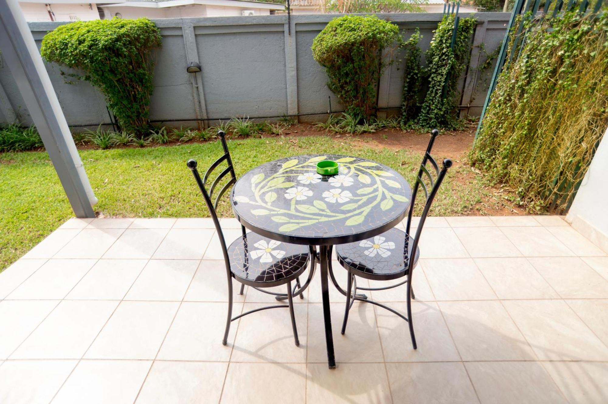 Apartments @ 125 Gaborone Extérieur photo